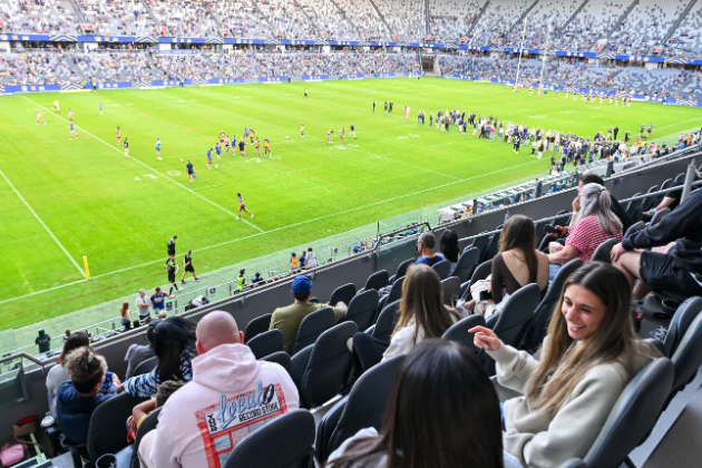 Round 26 - Eels v Sharks - Open Suites - Image 3